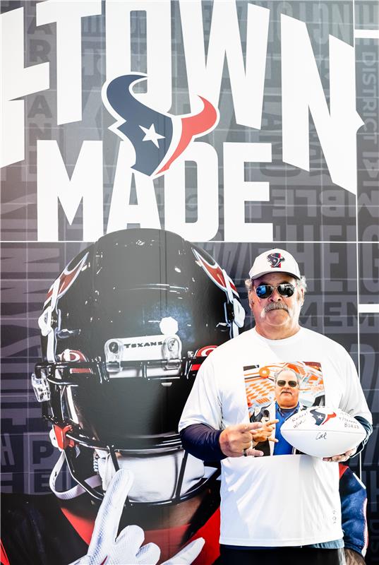 Cal McNair repping the rebrand